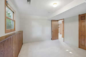  Photo 39
