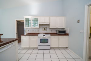  17566 70th St N, Loxahatchee, FL 33470, US Photo 9