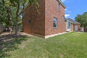 Photo 44