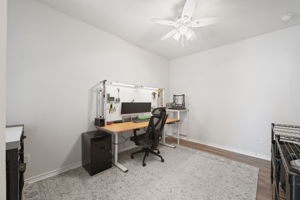  Photo 0