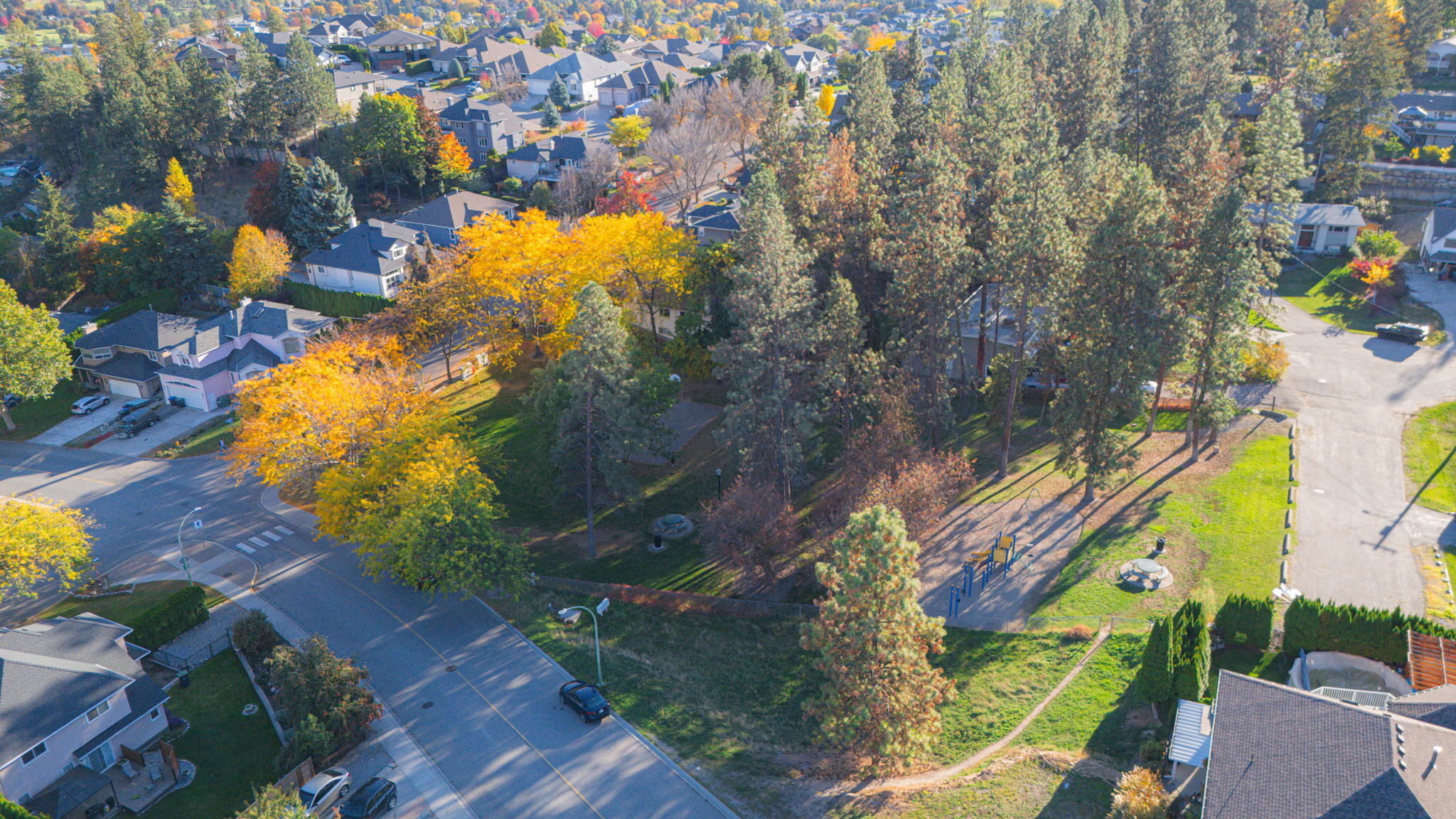Aerial-1759-Spruceglen-Dr-6