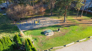 Aerial-1759-Spruceglen-Dr-7