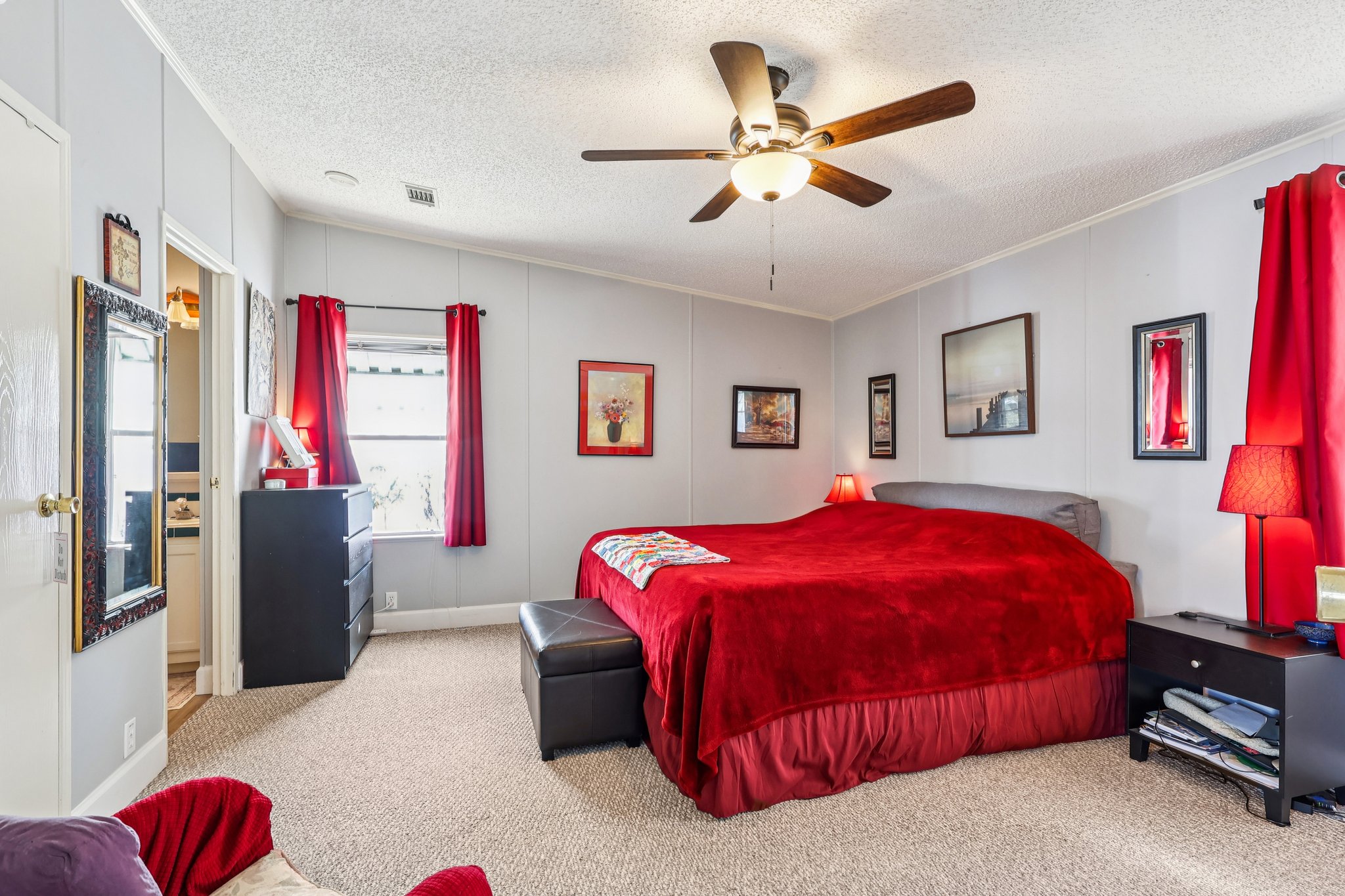 Florence Blvd-S1001-019.jpg