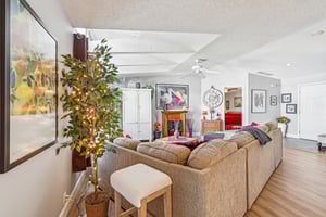 Florence Blvd-S1001-008.jpg