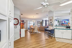 Florence Blvd-S1001-014.jpg