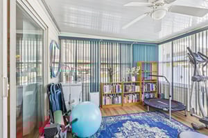 Florence Blvd-S1001-017.jpg