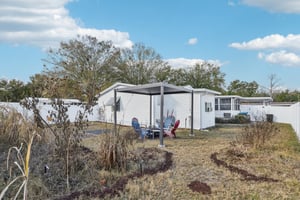 Florence Blvd-S1001-035.jpg