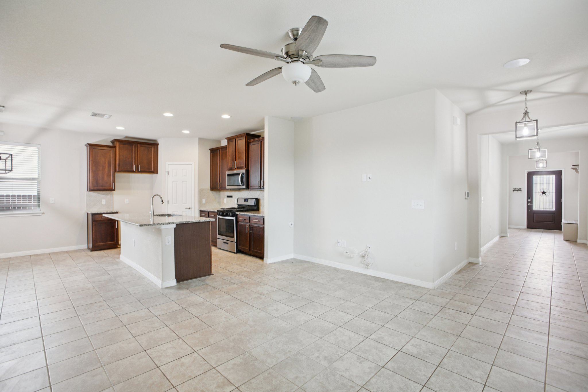 Mayney Ln-S0601-012.jpg