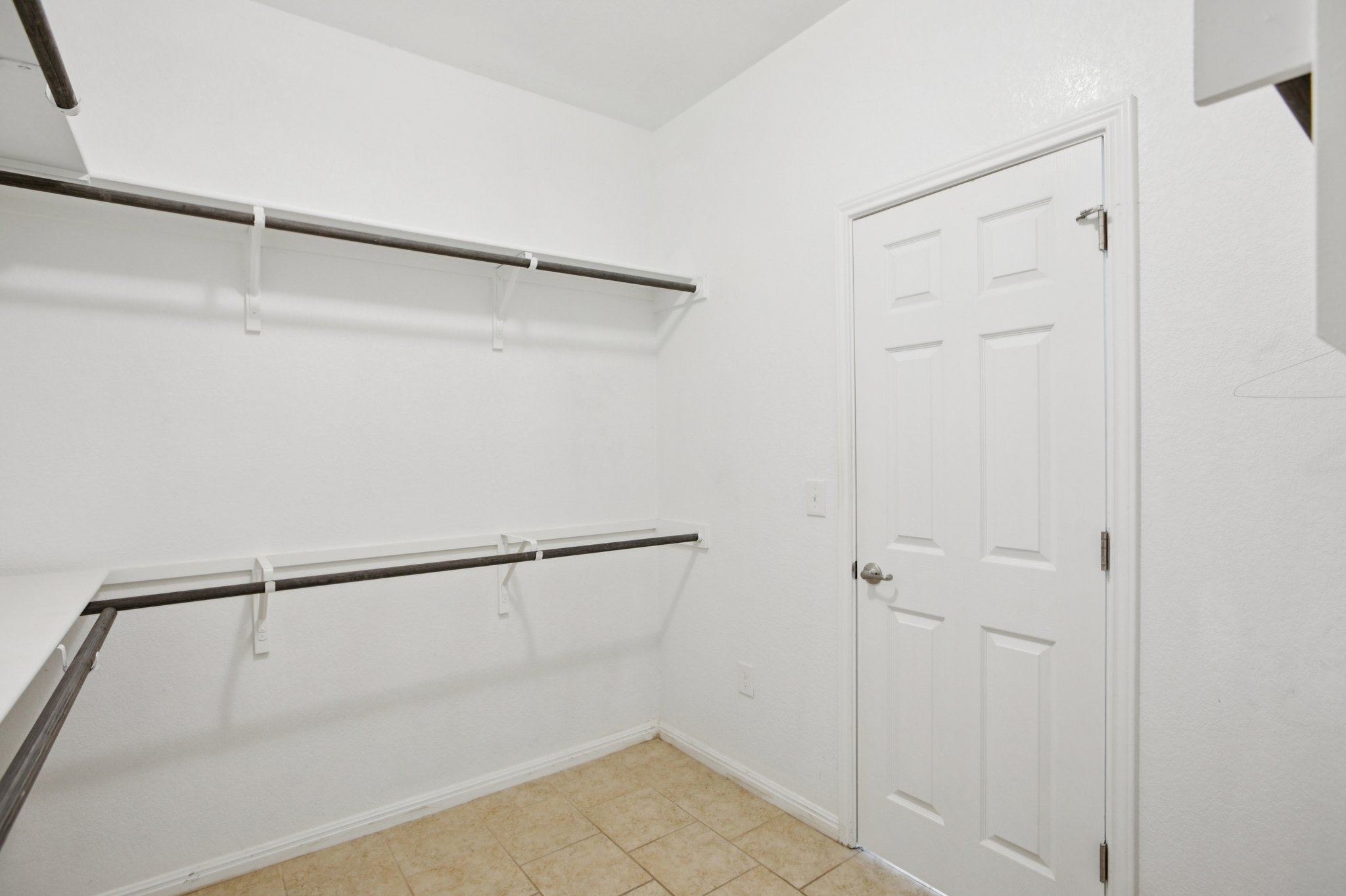 Mayney Ln-S0601-032.jpg