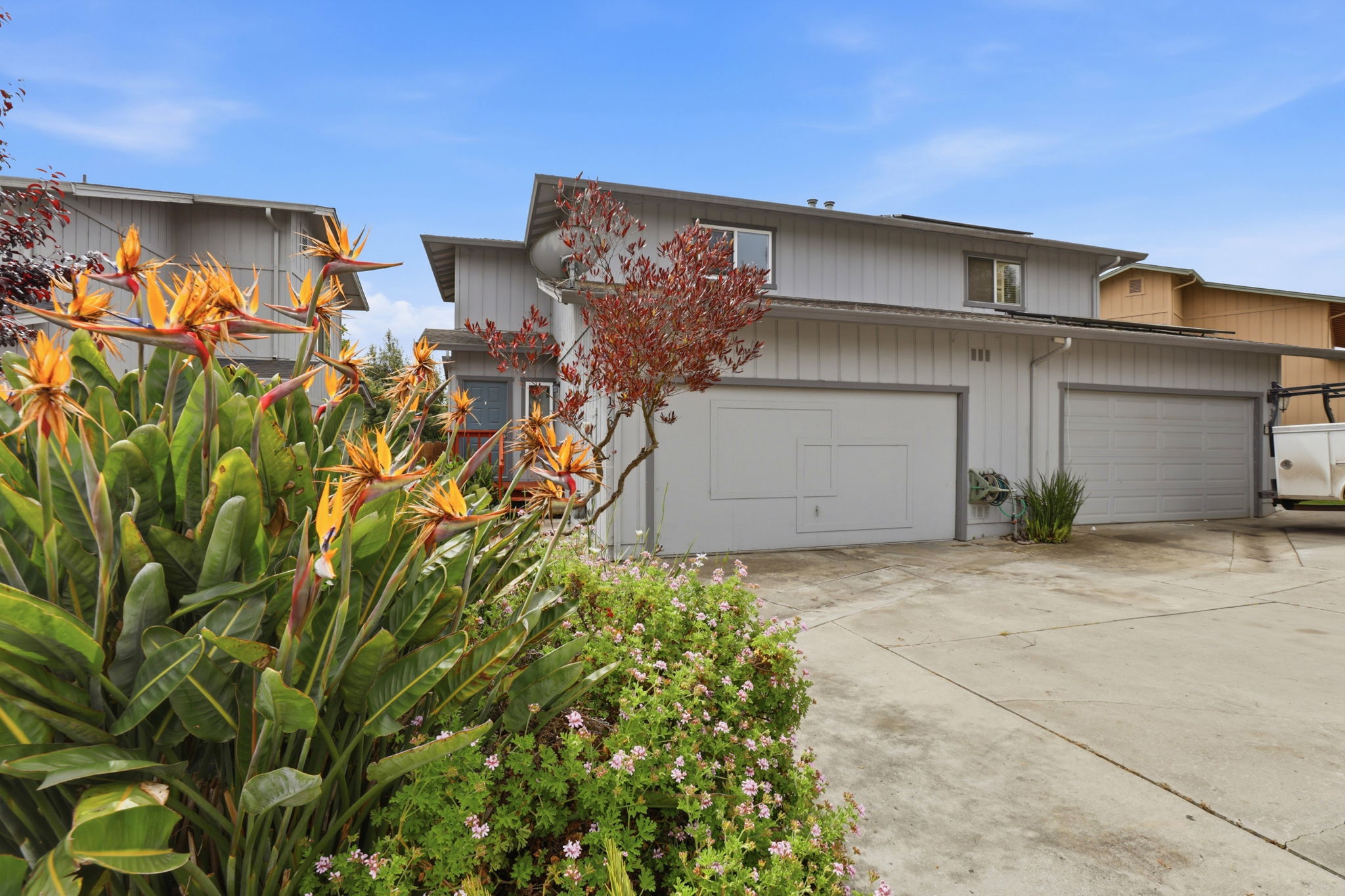 002_f8_176 Montebello Dr