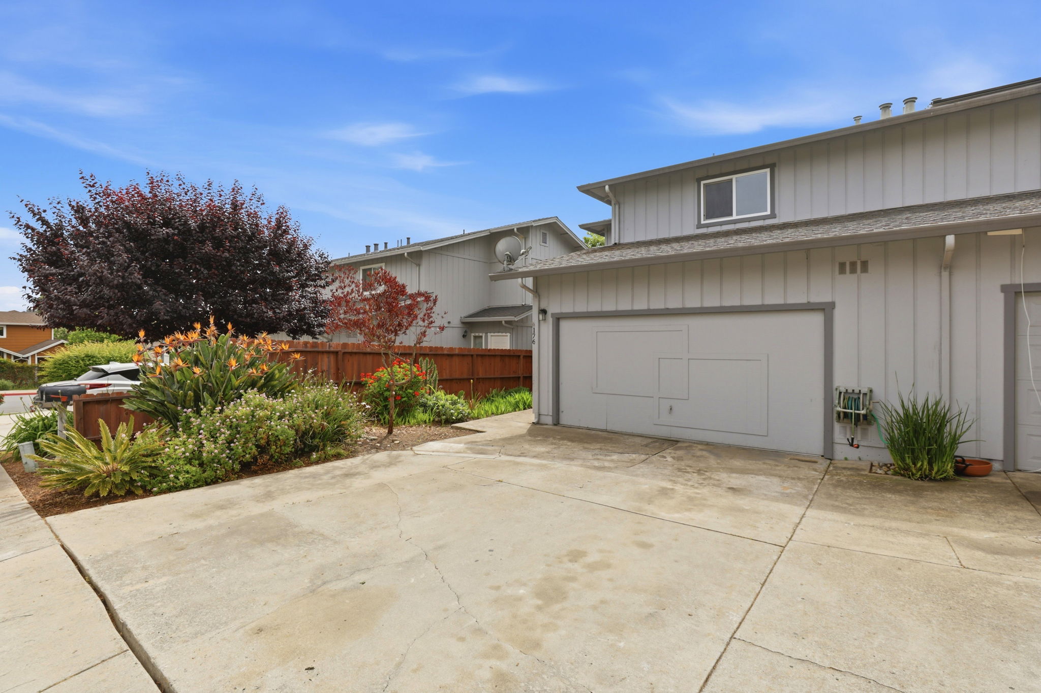 003_f8_176 Montebello Dr