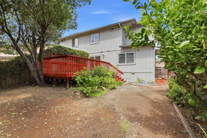 034_f8_176 Montebello Dr