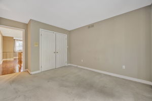  Photo 35