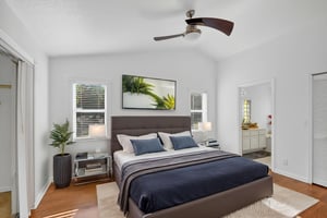 DSC_6918 virtually staged.jpeg