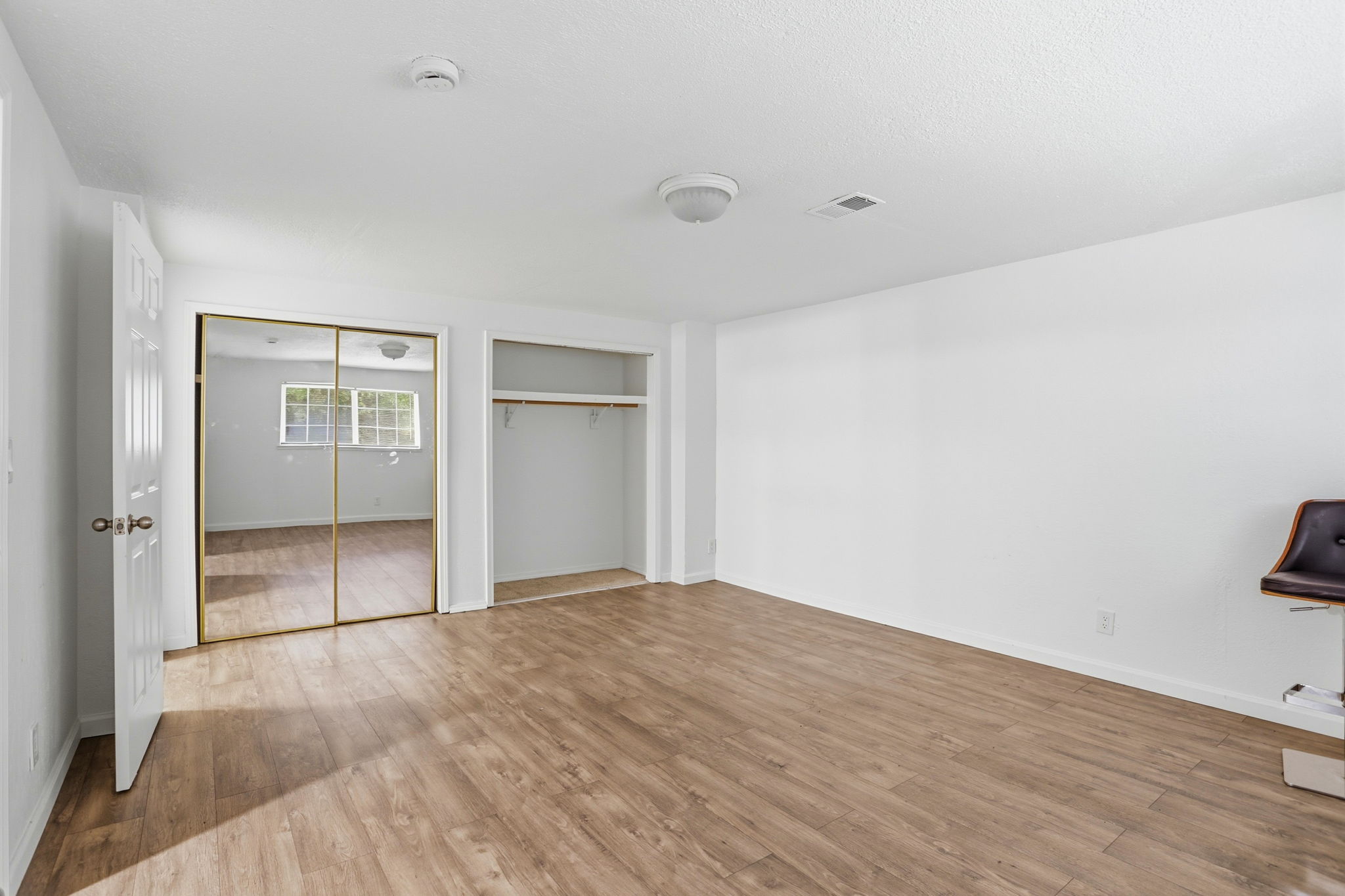 022_f8_1762 Duffy Way