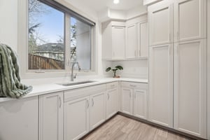 Brookhurst Dr-L2301-047.jpg