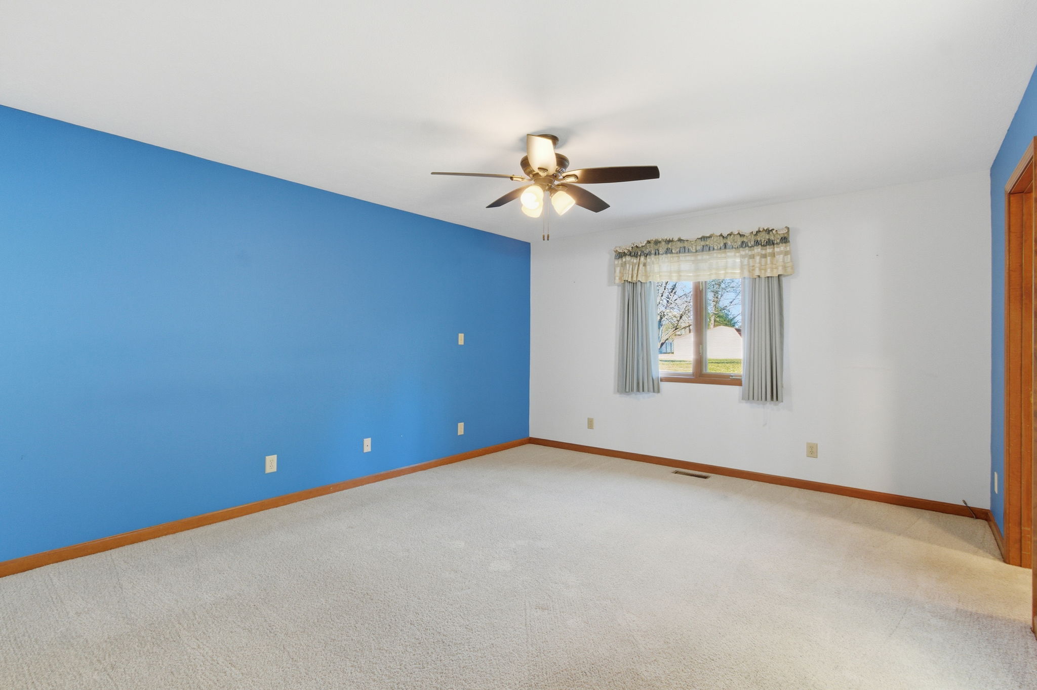 Property_Expressions_17629_Cherry_tree (40)