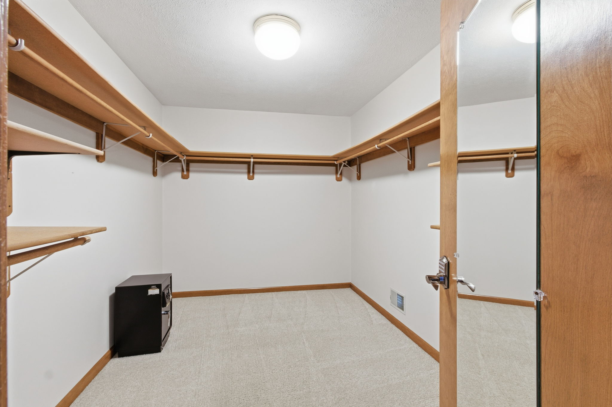 Property_Expressions_17629_Cherry_tree (43)