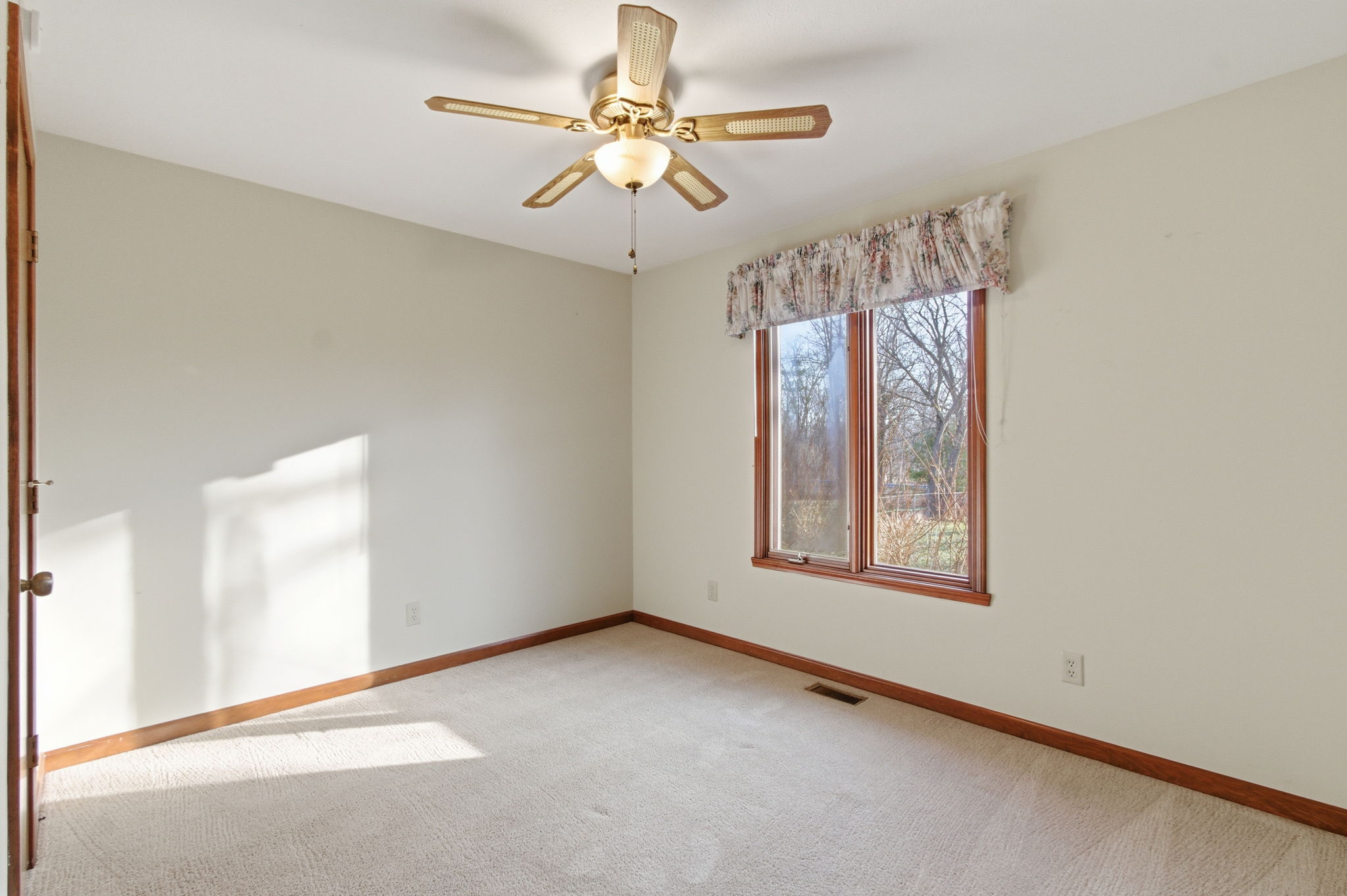 Property_Expressions_17629_Cherry_tree (48)