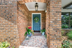 Front Entry Detail