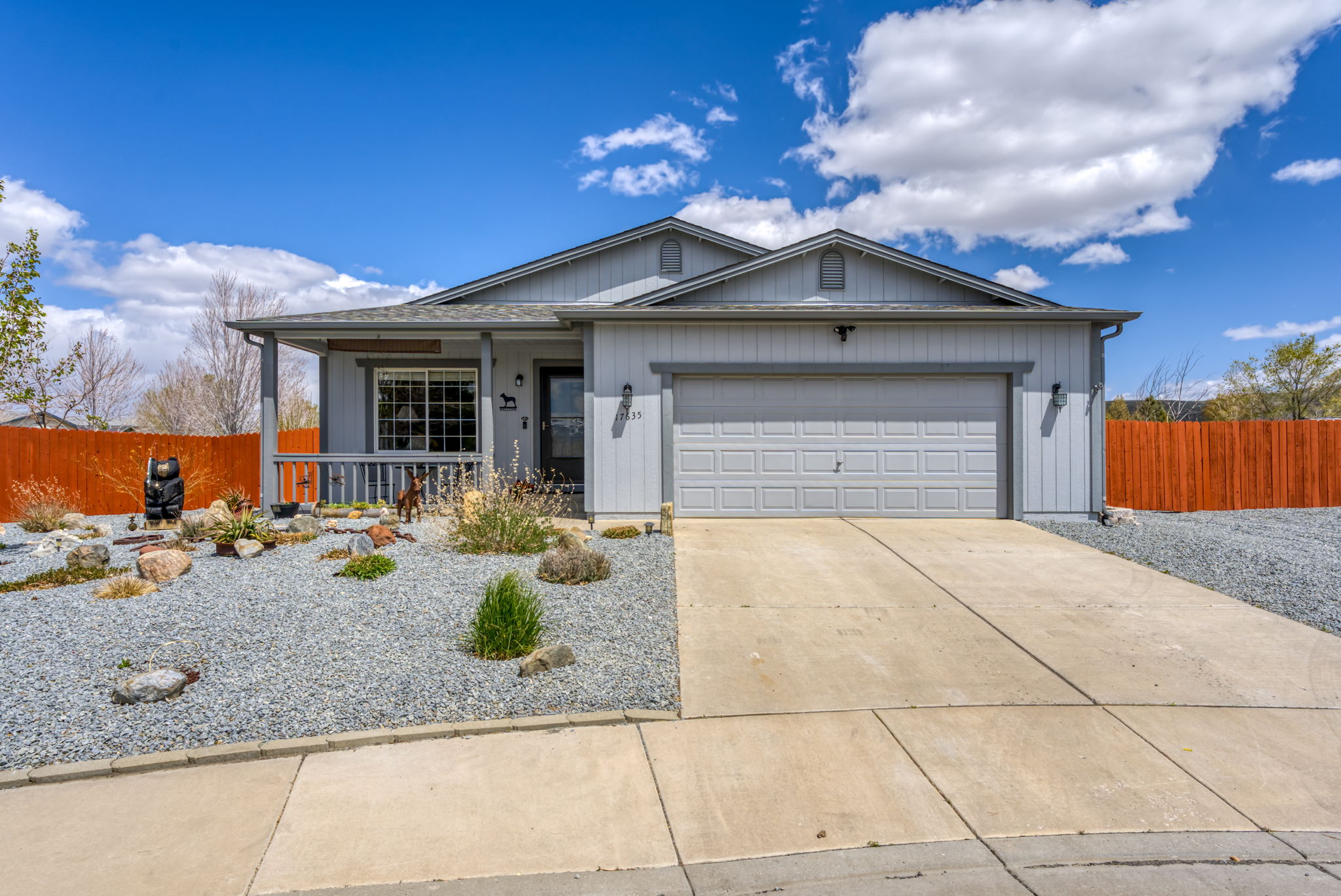17635 Georgetown Ct, Reno, NV 89508, USA Photo 2