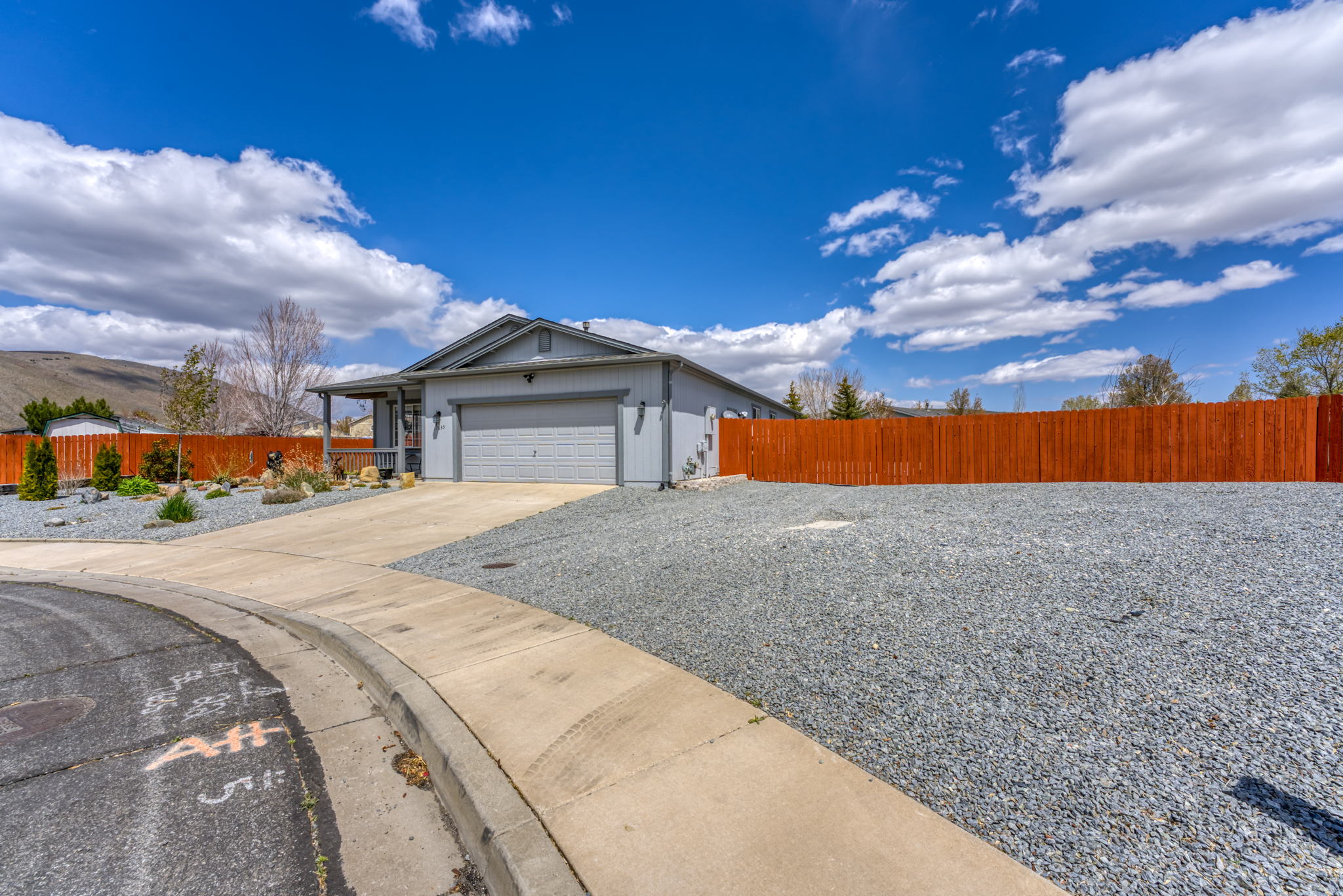17635 Georgetown Ct, Reno, NV 89508, USA Photo 3