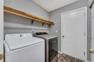 17635 Georgetown Ct, Reno, NV 89508, USA Photo 23