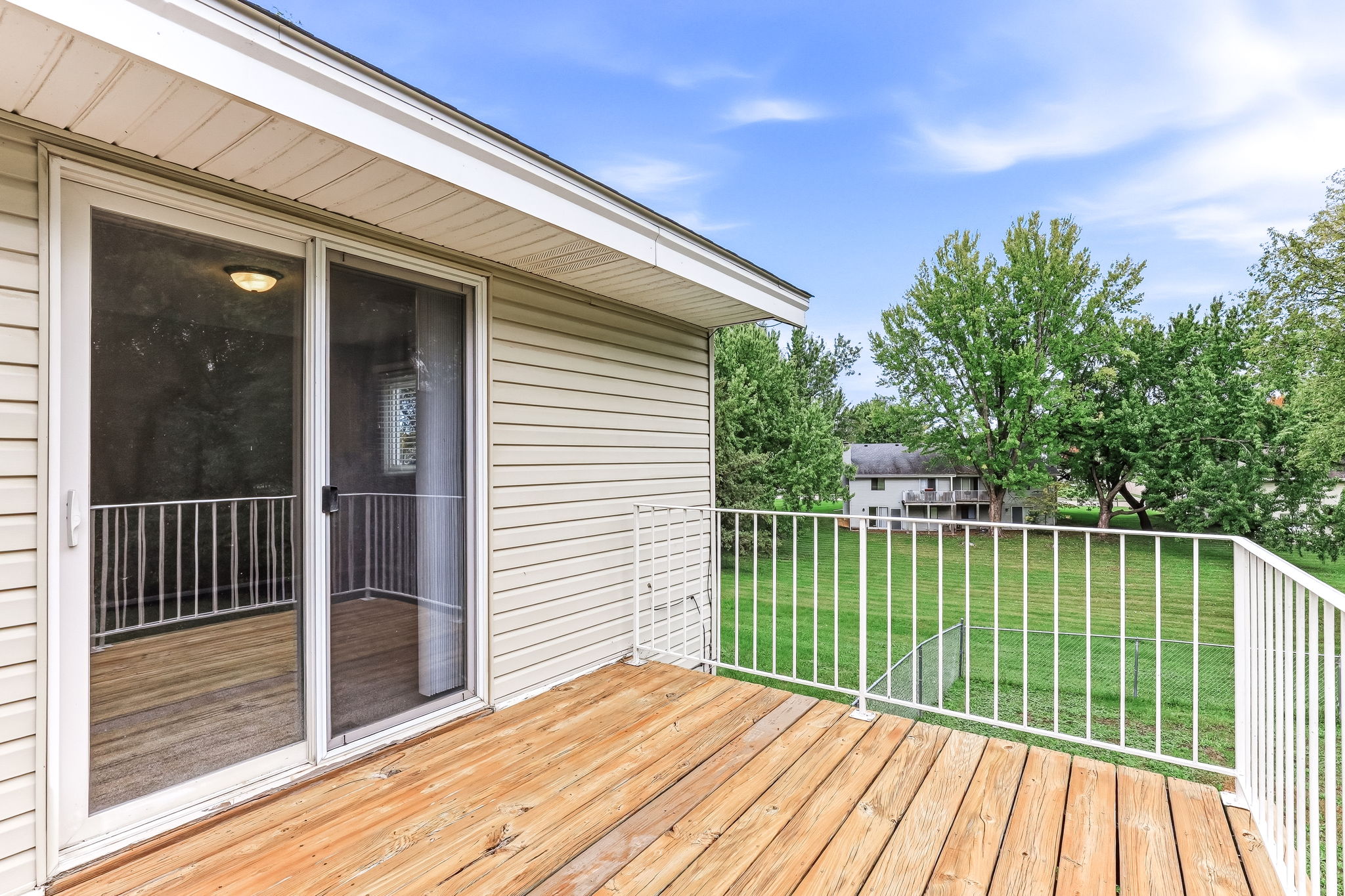  Photo 46