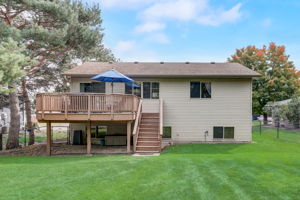 Weaver Lake Dr-041