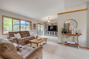 Weaver Lake Dr-010
