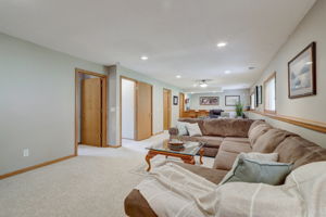 Weaver Lake Dr-030