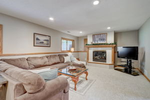 Weaver Lake Dr-028