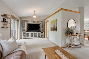 Weaver Lake Dr-012