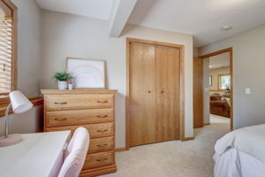 Weaver Lake Dr-034