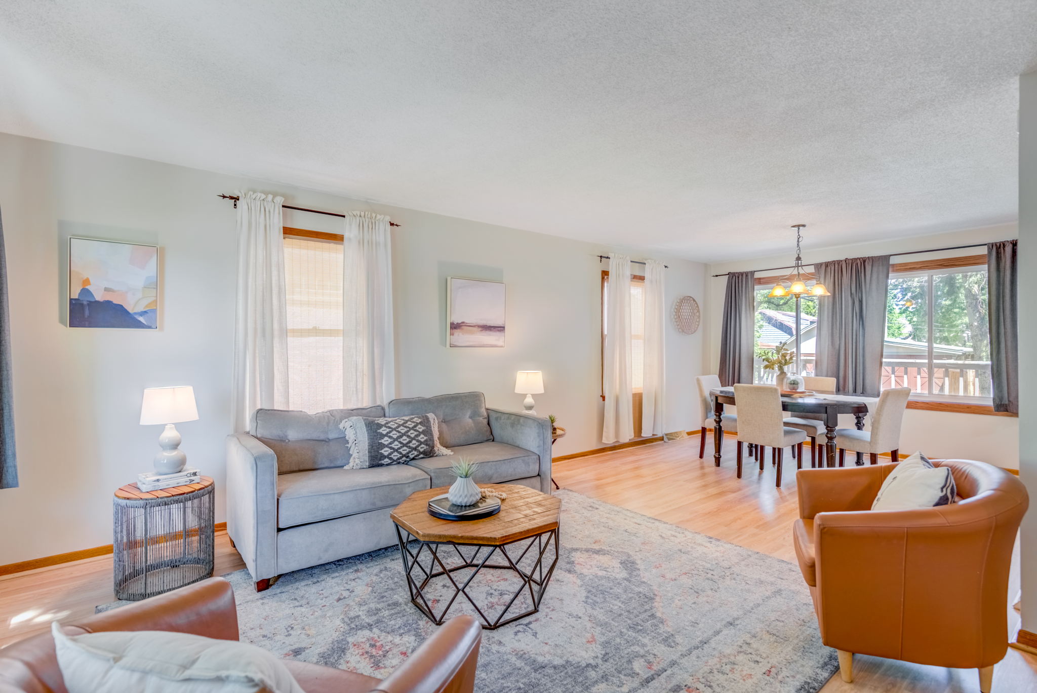 02 Living Room