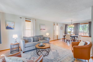 02 Living Room
