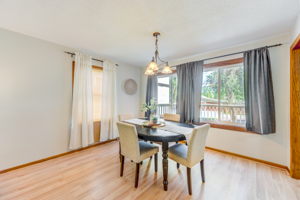 07 Dining Room