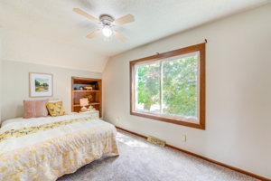 09 Bedroom