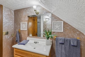 Lois Way-S0907-047.jpg