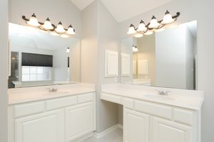  Photo 44
