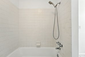  Photo 39