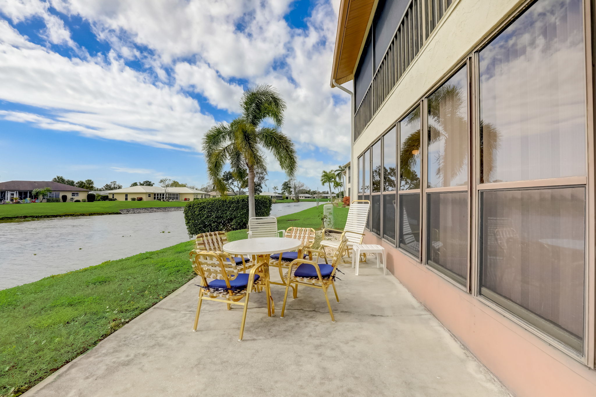 1767 Lake Pl B, Venice, FL 34293 | ShowingTime+ Listing Media Services