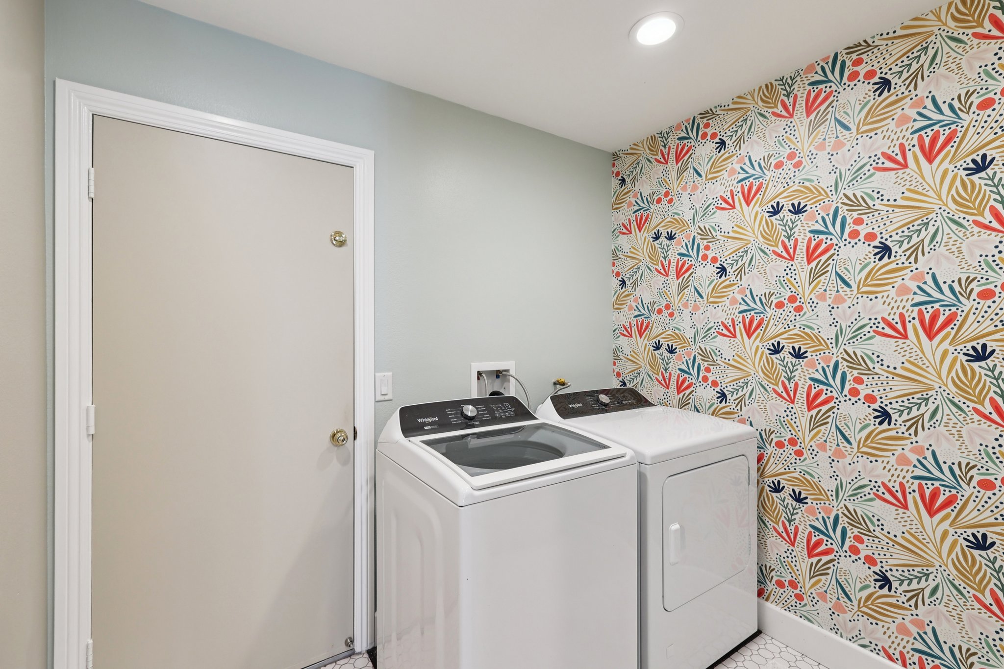 Woodbine Pl-S0203-038.jpg