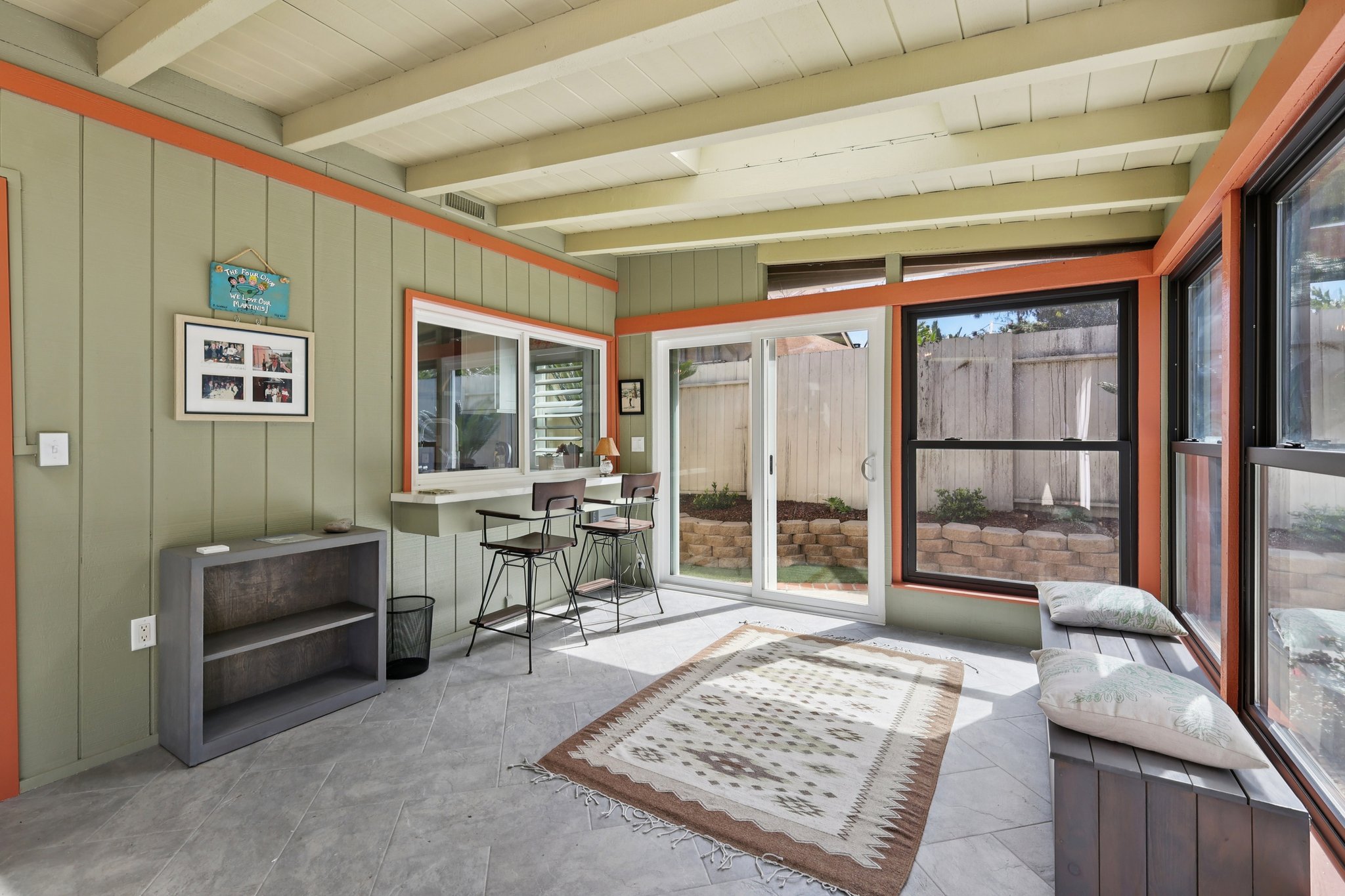 Woodbine Pl-S0203-041.jpg