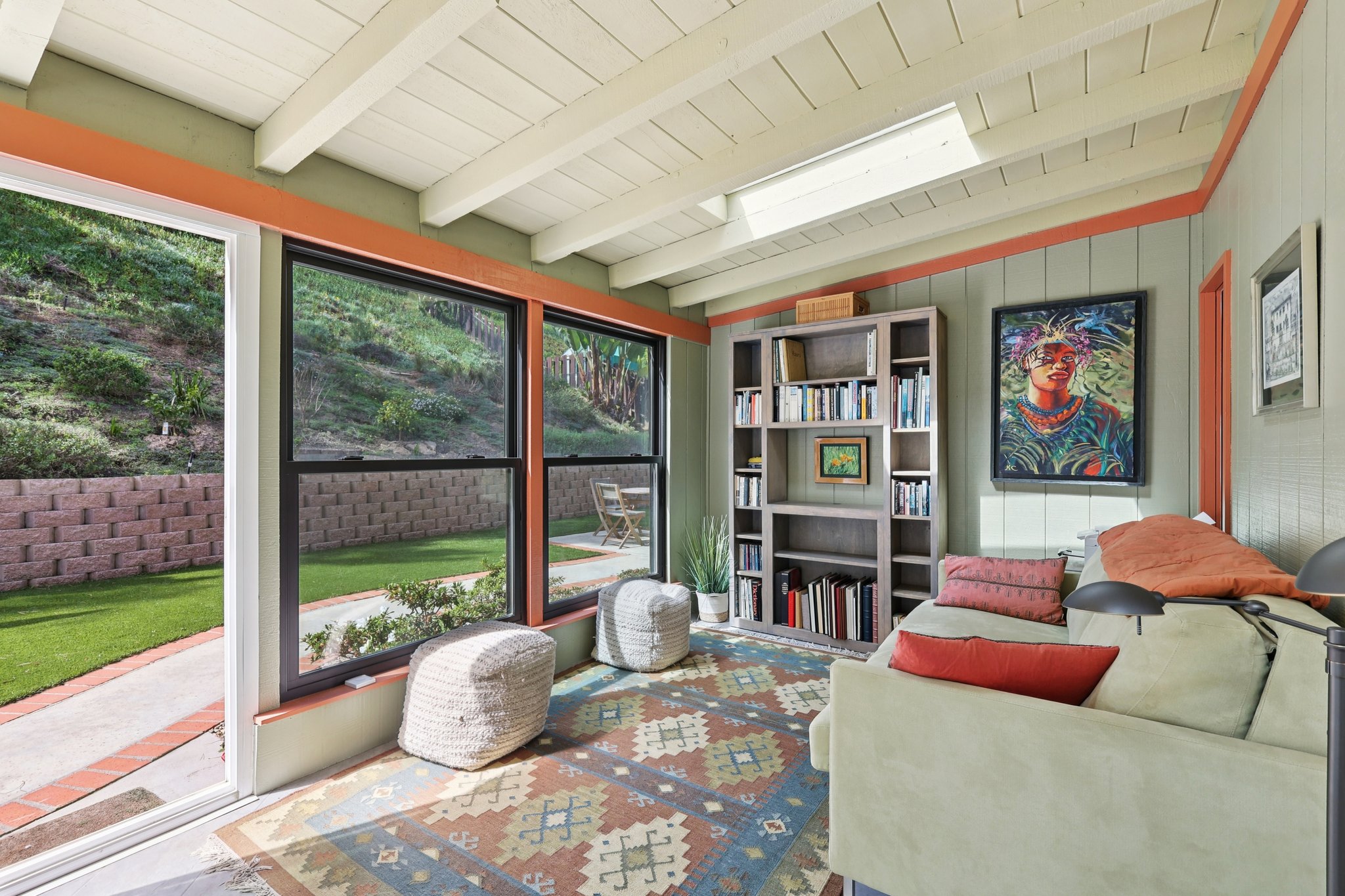 Woodbine Pl-S0203-043.jpg