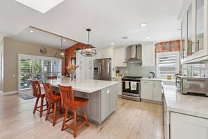 Woodbine Pl-S0203-017.jpg