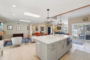 Woodbine Pl-S0203-021.jpg