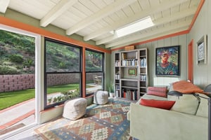 Woodbine Pl-S0203-043.jpg