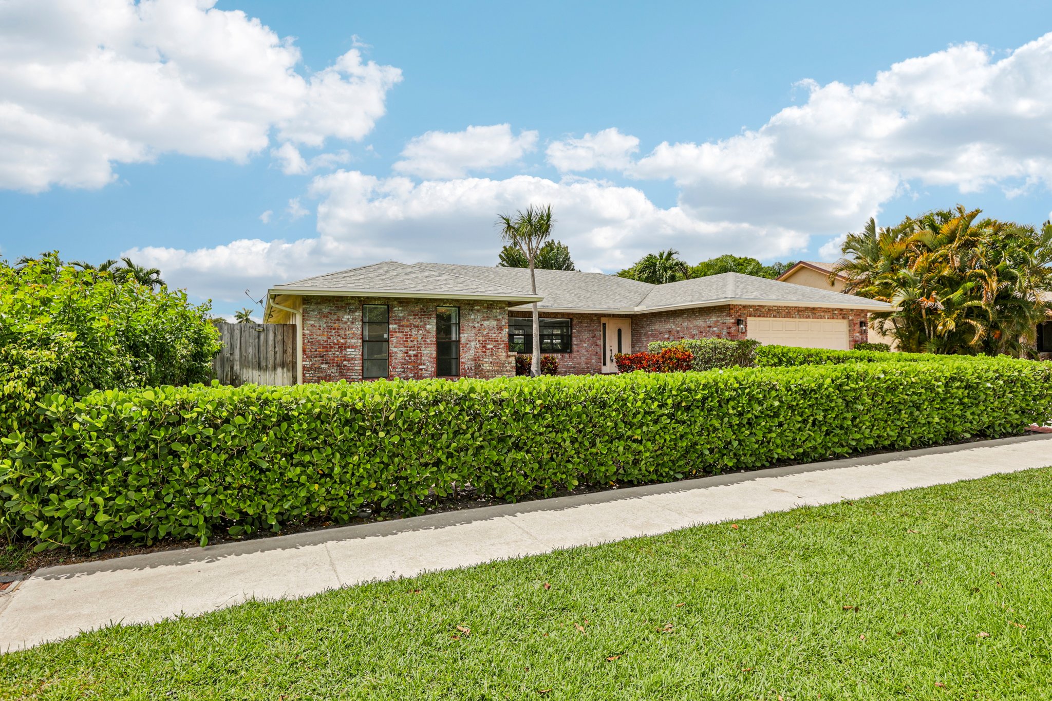 Woodview Terrace-S1104-004.jpg