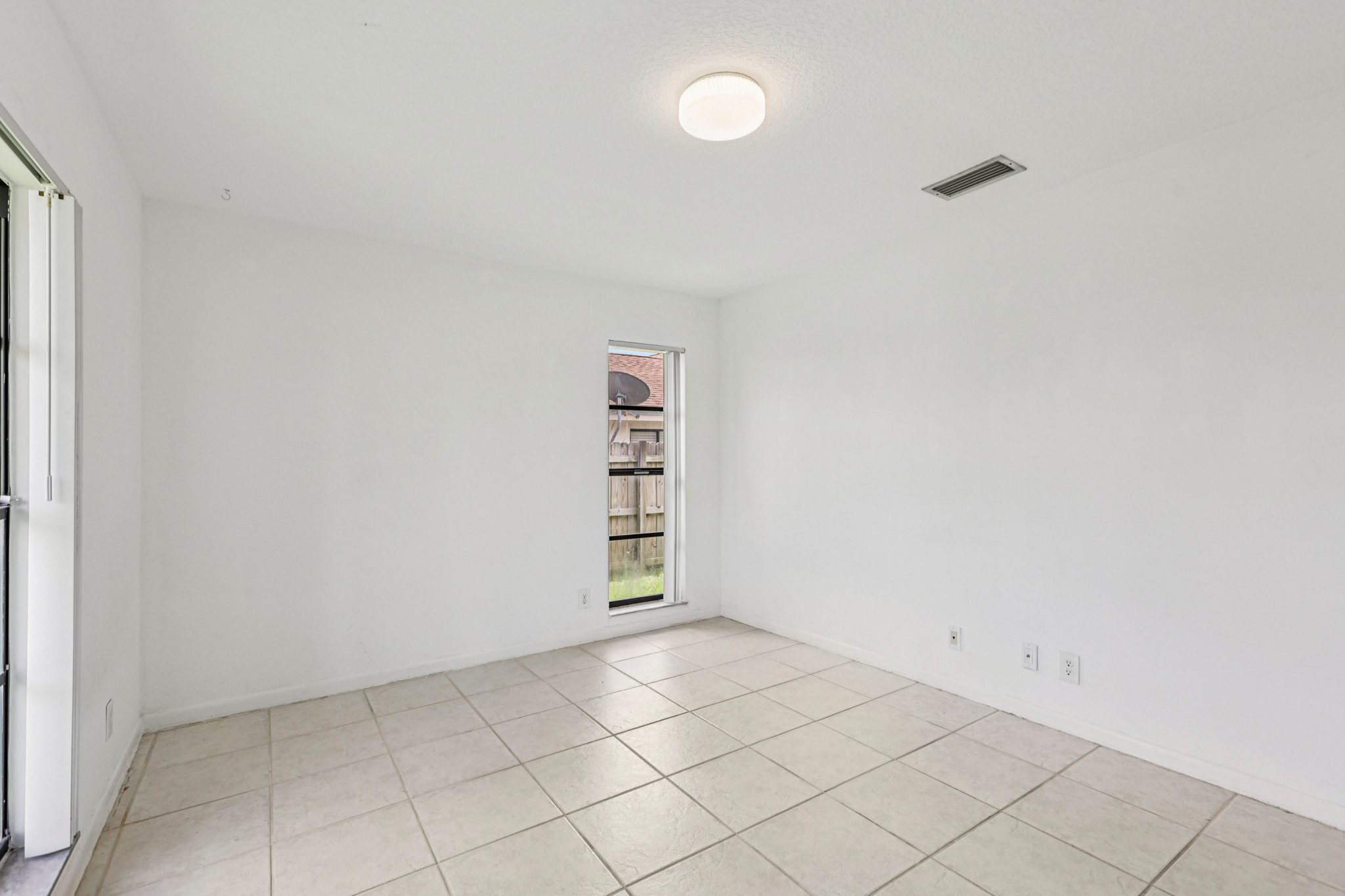 Woodview Terrace-S1104-043.jpg